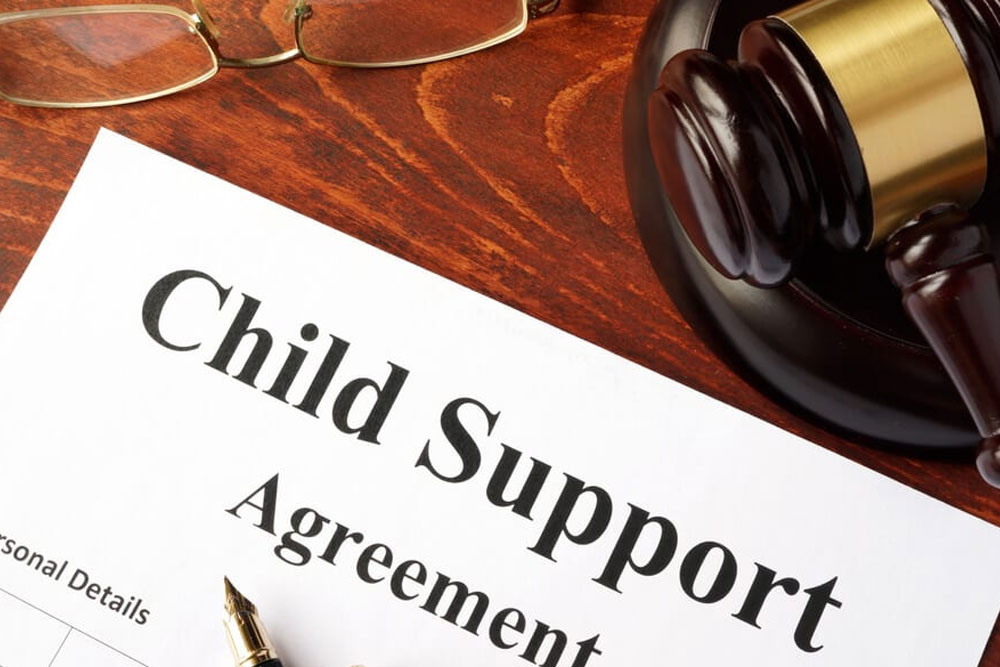 Child Support Agreement Gavel document